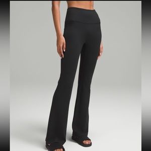 Lululemon Groove Super High Rise Flared Pant Nulu